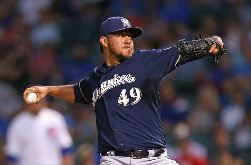 Milwaukee Brewers: Yovani Gallardo Signs Back With Brewers