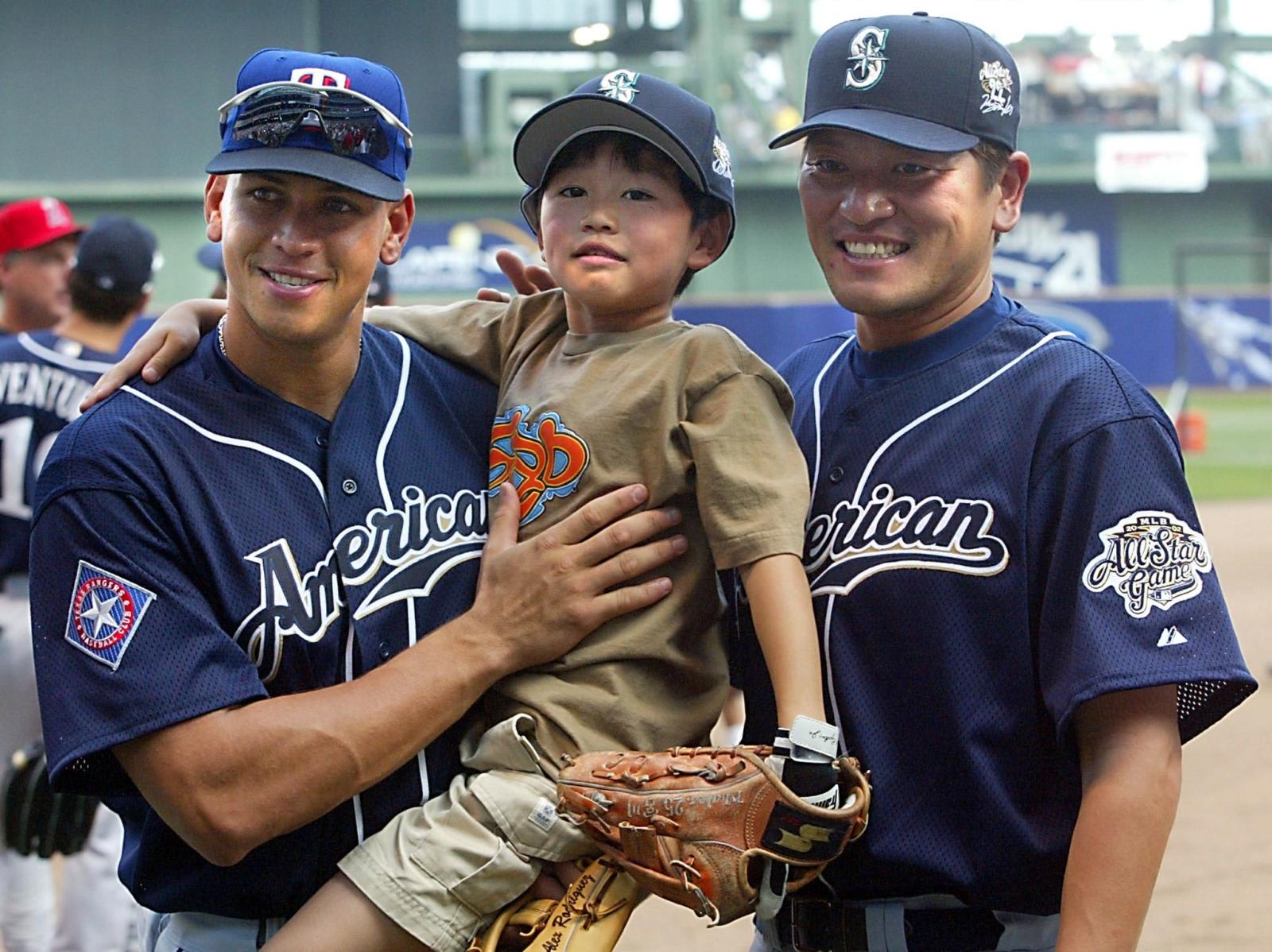 OTD: Former Seattle Mariners closer Kazuhiro Sasaki won AL ROY