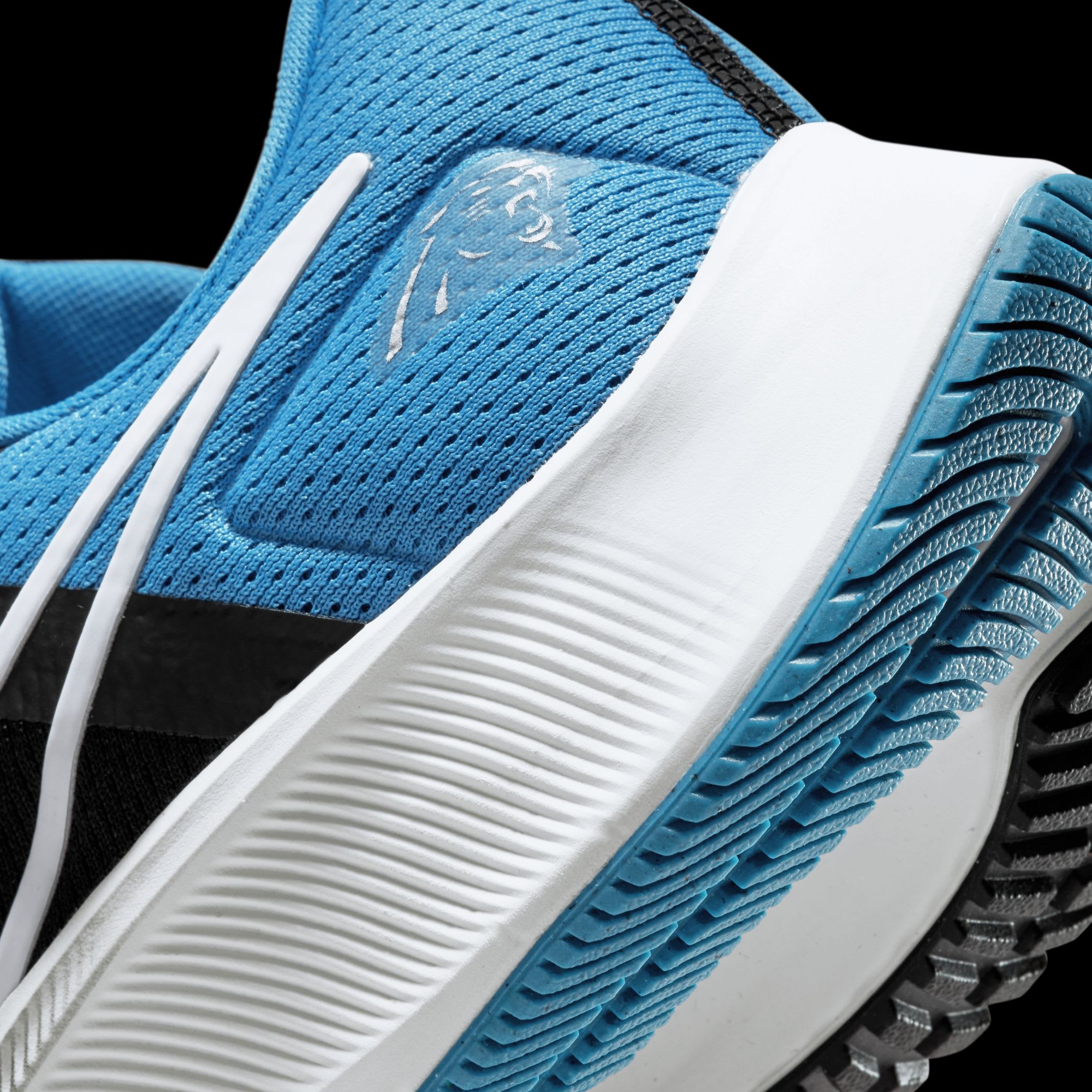 nike air zoom pegasus 36 carolina panthers