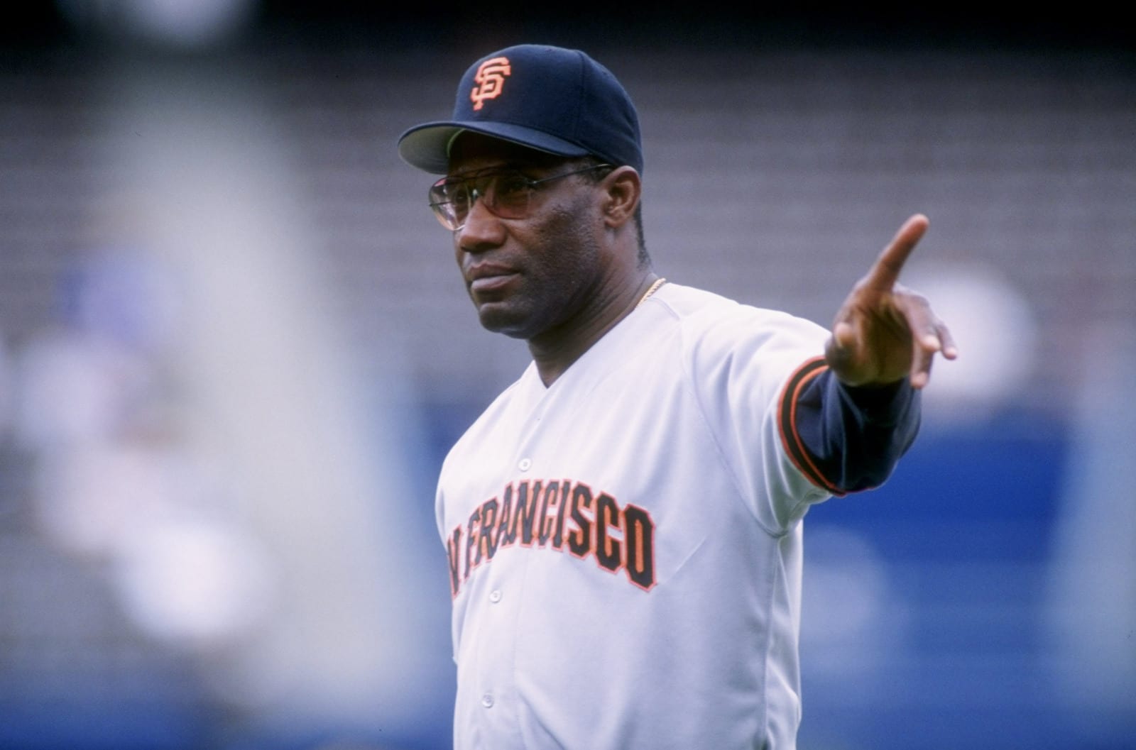 故BOBBY BONDS 2000 UD LEGENDS サイン BARRY父 故BOBBY BONDS 2000 UD LEGENDS サイン BARRY父