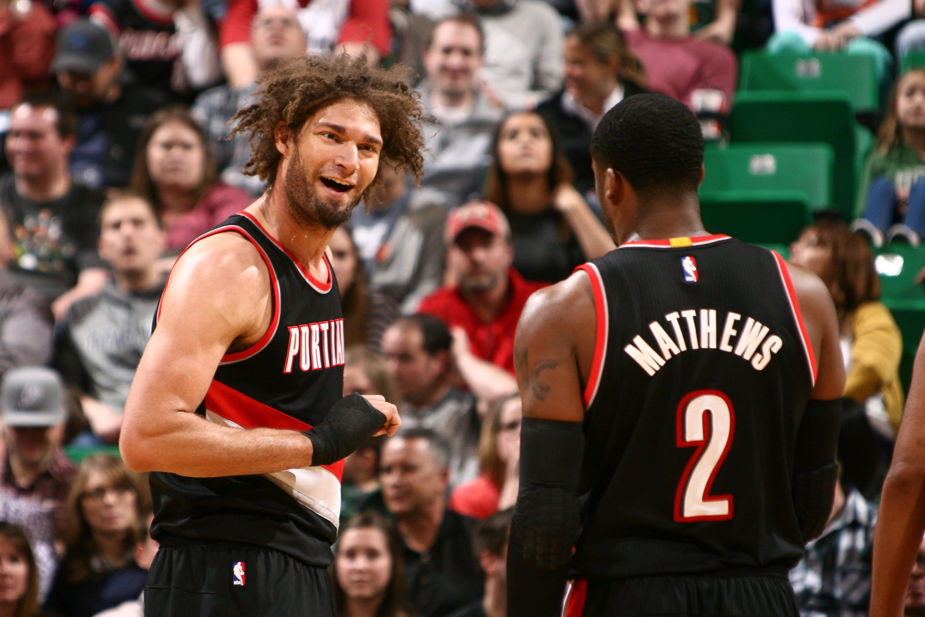 nba players wearing zoom freak 1