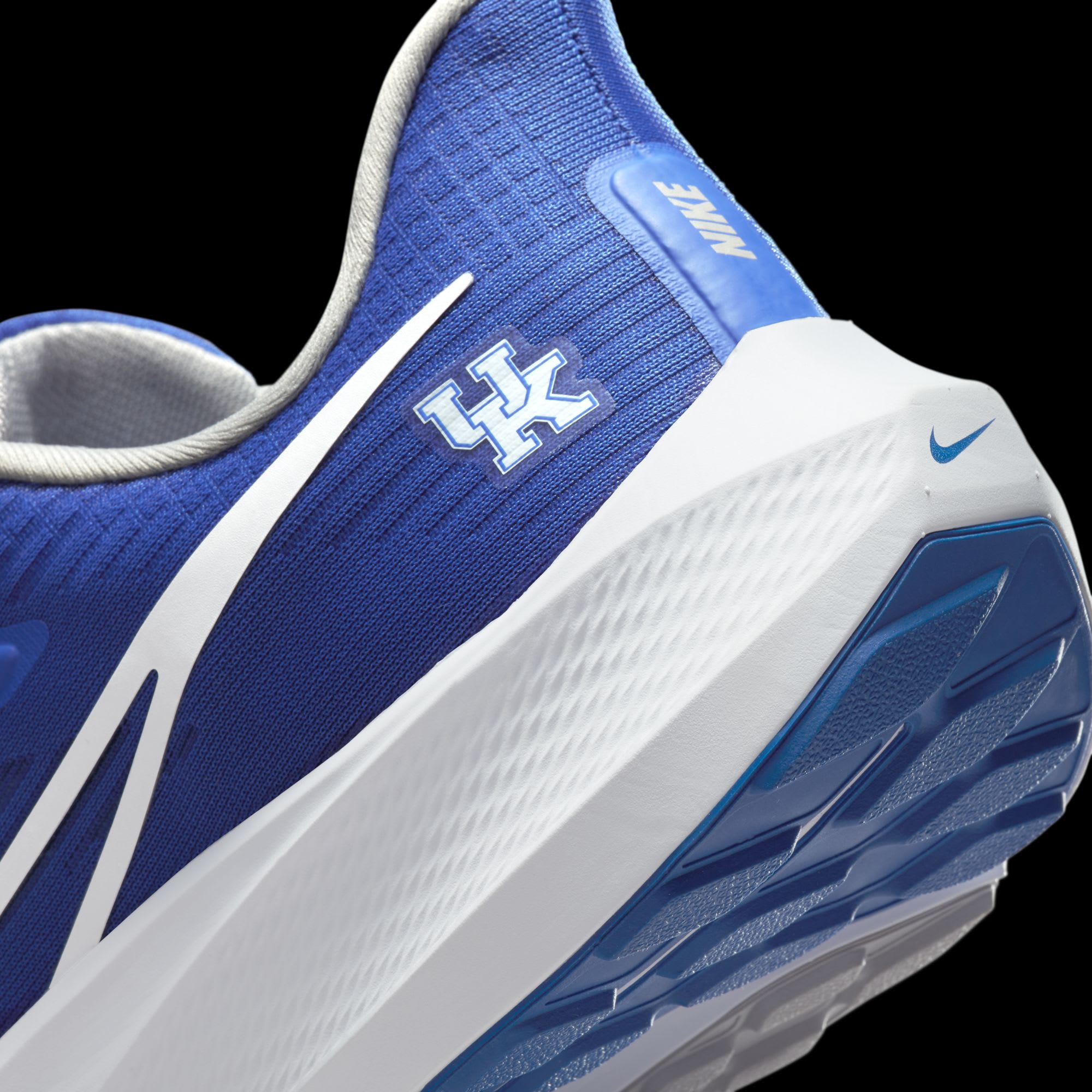 (希少・レア) NIKE University of Kentucky 074ddde074572a4eb59a8143c9d264