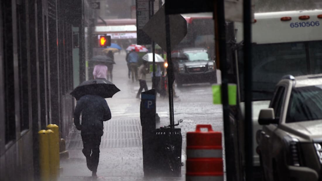 15 International Idioms That Describe Heavy Rain