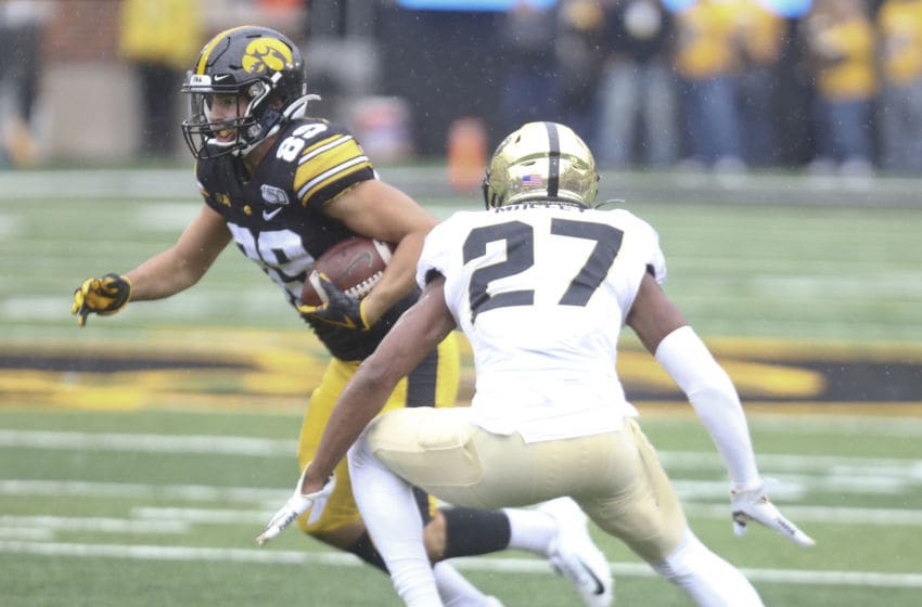Iowa football: Injuries and ineffectiveness shake up latest depth chart